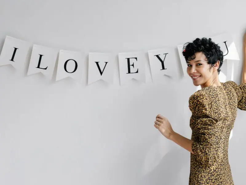 女人爱你不可自拔的四个表现，你体验过吗？