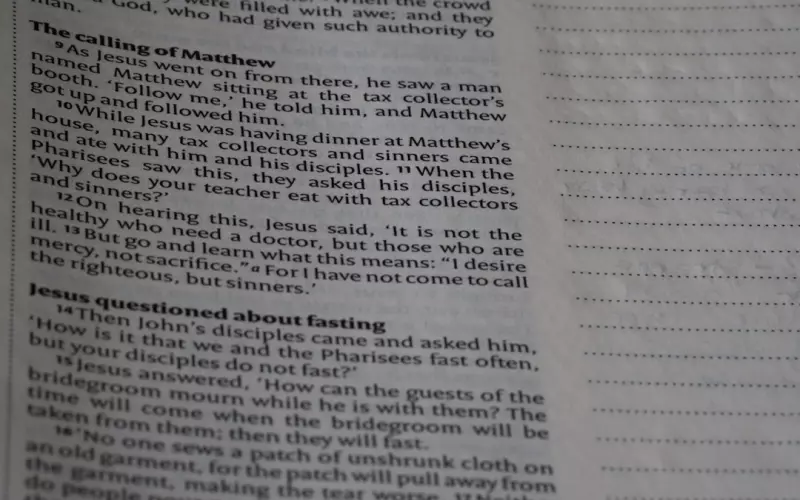 三四年都断断续续的婚外情(和熟人发生婚外情下场到底有多惨)