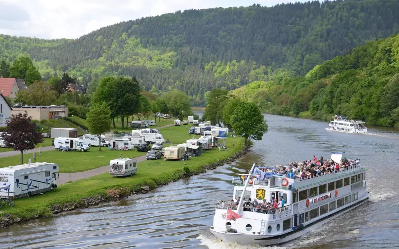 他爱我，但为什么不把我当成结婚的对象？（2015年11月23日 周一 总第5期）