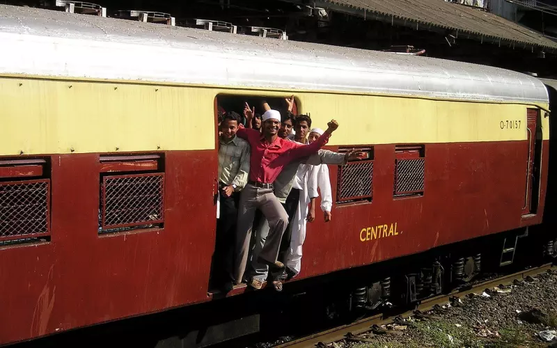 心，过满会碎！情，太深会醉！