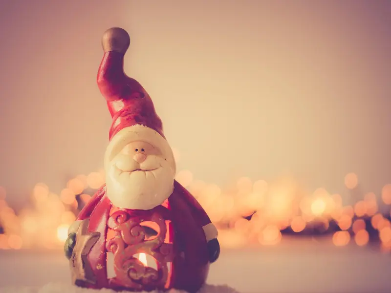 十二月你好！愿你乐观从容，善待自己！