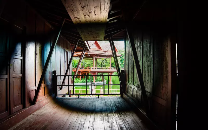 高姿态挽回：制造反差，提升魅力，让前任主动回归