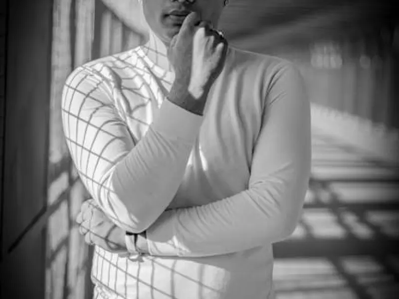 忽冷忽热，揣摩不透，挽回闷骚男必须了解他这几点心理