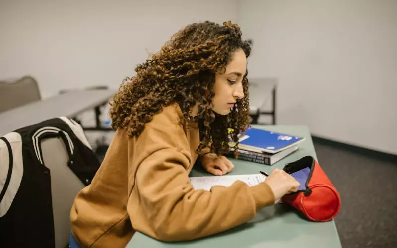 女人出轨如何挽回即将破碎的家庭(挽回出轨妻子最好的办法)