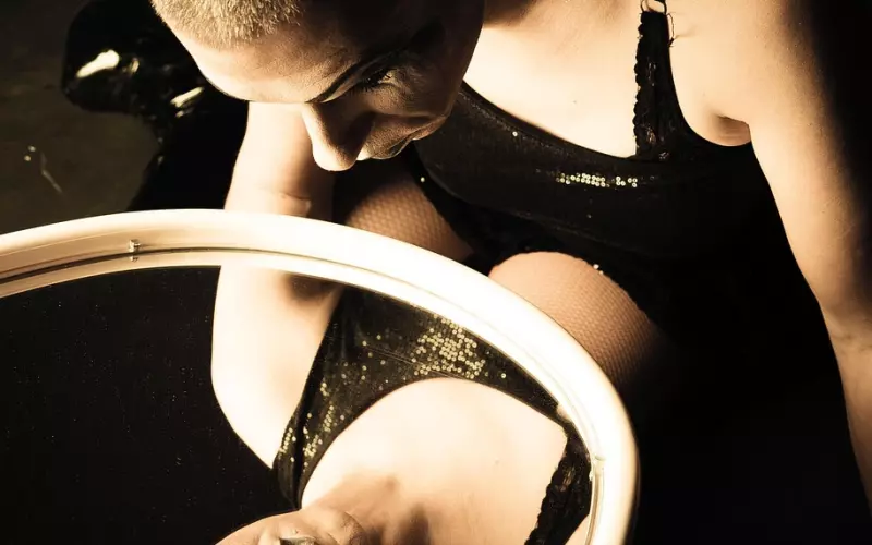 断联二十多天后，该怎么让前男友主动联系我？