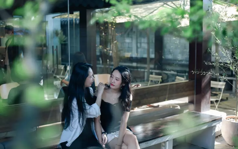 老公和别人微信聊暧昧怎么挽回(老公微信聊暧昧我应该怎么做)