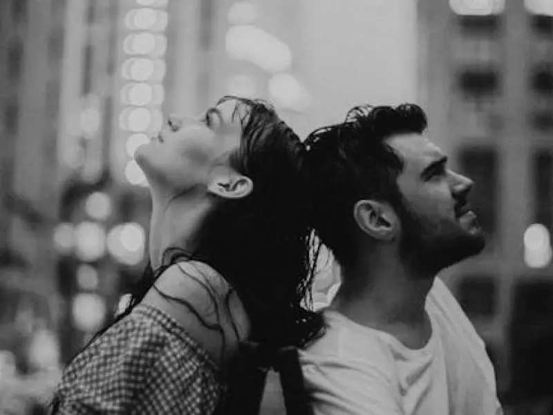 如何挽回一个被我打压过的男人?