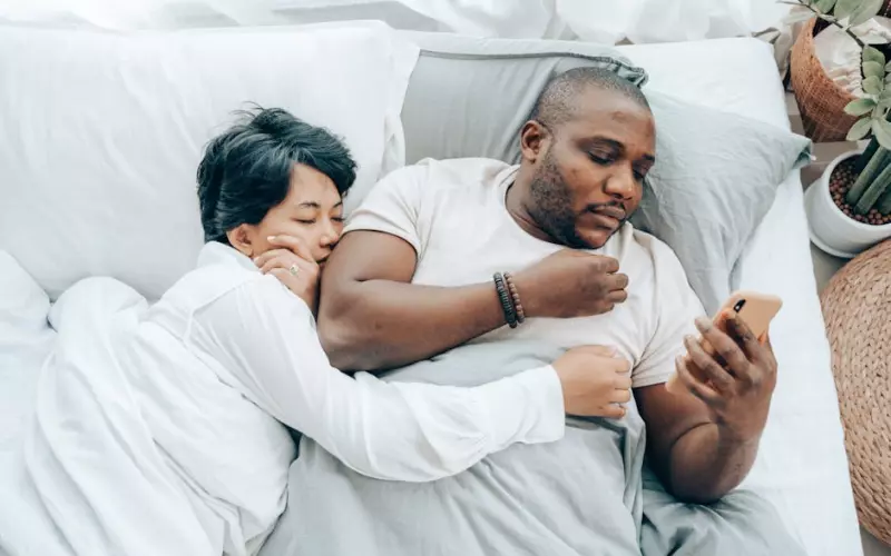 老婆出轨怎么可以挽回老公的关系？