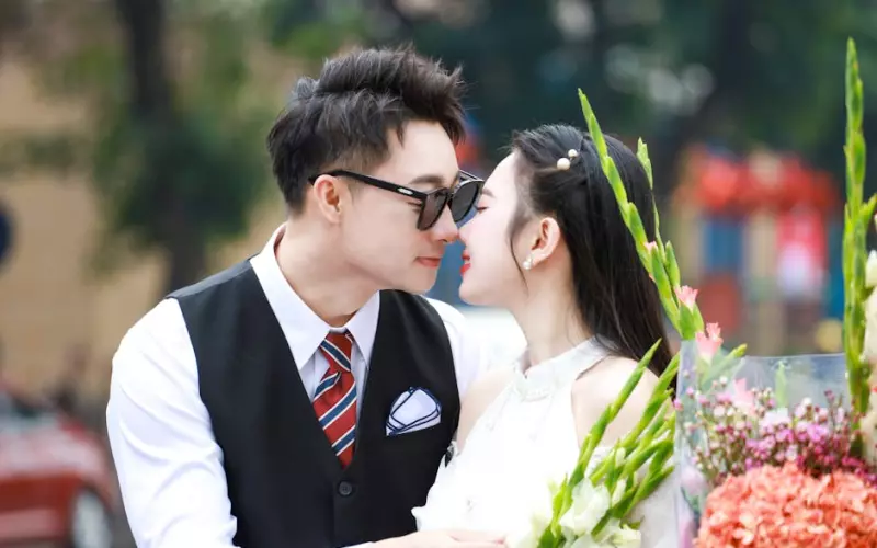 当代大学生如何树立正确婚姻观(正确的婚姻观应该是怎样)