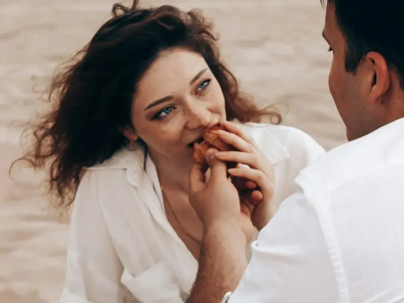 女生是如何一步步讨厌跟你聊天的？扭转你的聊天思路！