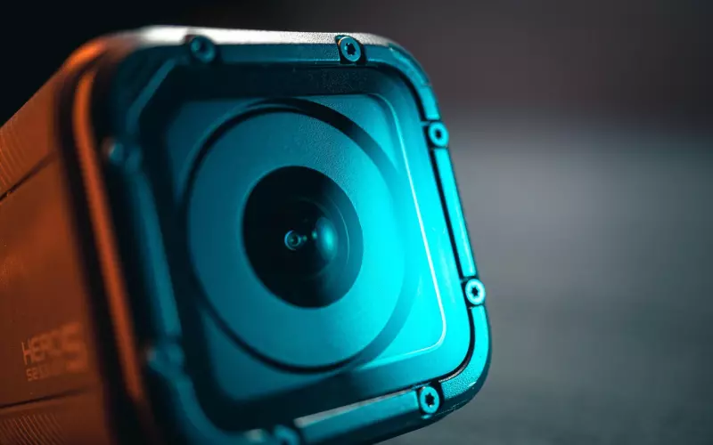 女生如何运用亲密动作去挽回男友？