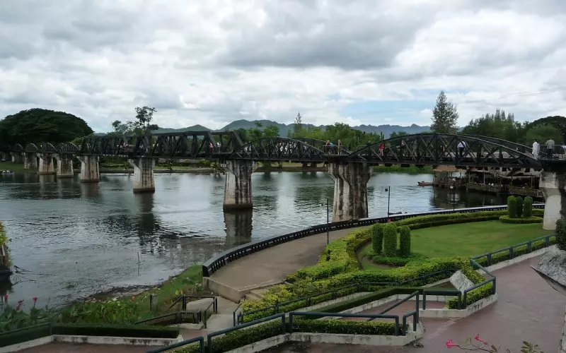 女生怎么用二次吸引挽回男友  吸引力法则挽回前男友