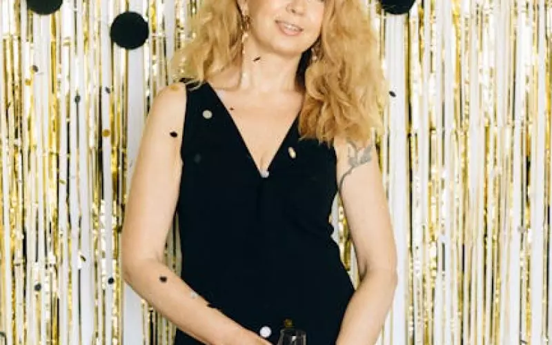 50岁的女人如何处理婚外情(50岁的女人还有婚外情正常吗)