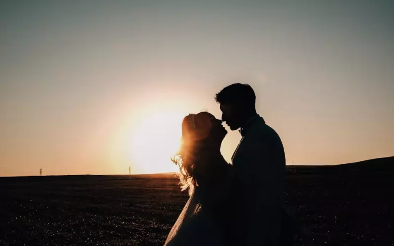 无交流的婚姻能维持多久(无性婚姻该维持吗)