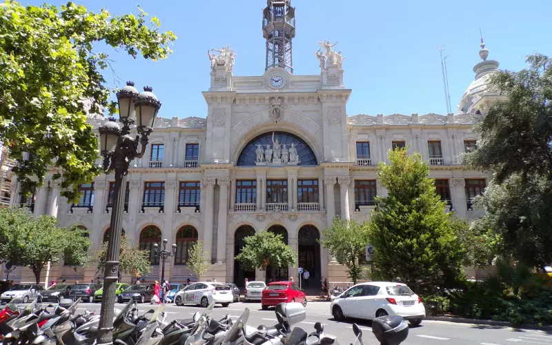 你男人值多少钱 算一下他值不值你付出