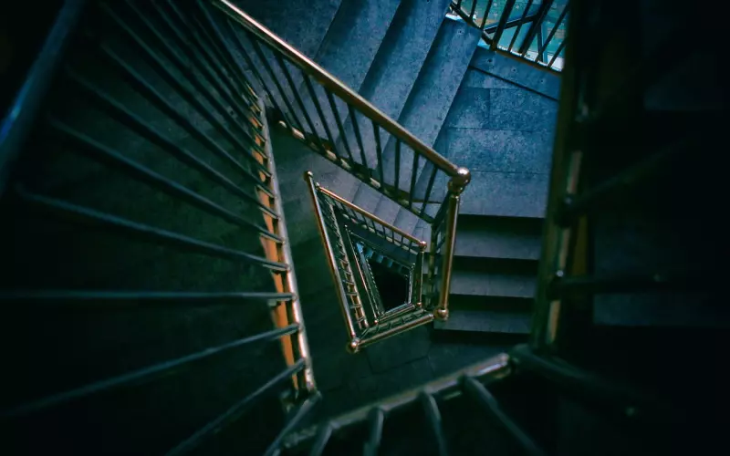 女生该如何挽回前男友？四招让他回心转意