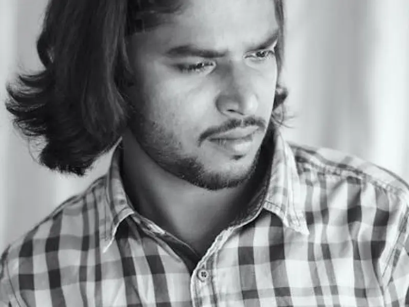 男人该如何解决，房子与车子的困境？