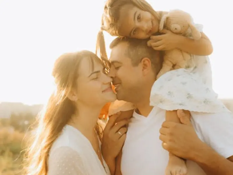 铁心离婚的男人该如何挽回：老公坚决要离婚，怎么挽回？