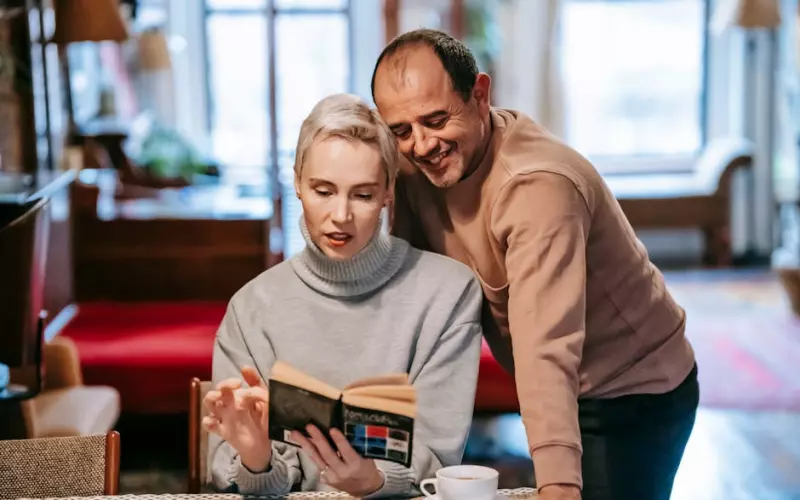 老公出轨了，聪明的妻子该如何应对？