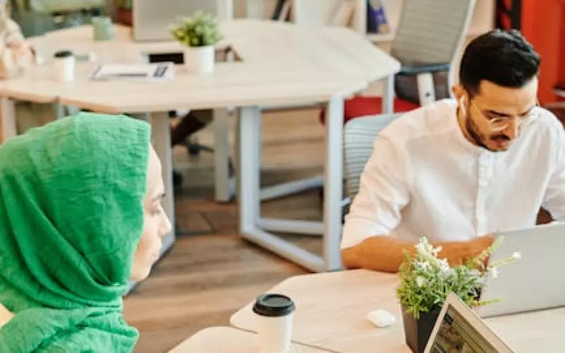 发现老公有外遇聪明女人怎么处理(老公找外遇要保持怎么样的心态)