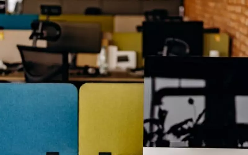 老公出现外遇女人该怎么挽回(老公外遇不想挽回怎么处理)