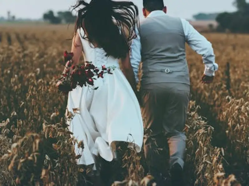 夫妻之间该如何经营婚姻？