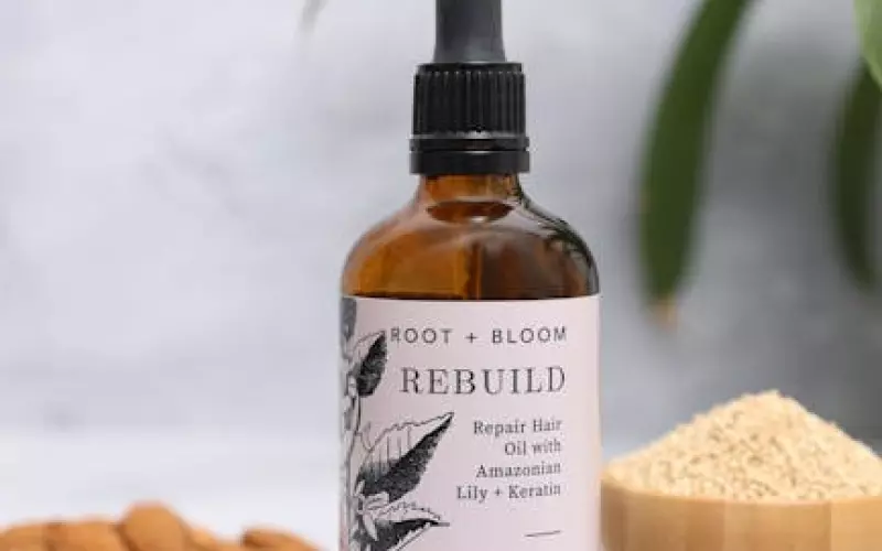 多年不联系的前任应该怎么样聊天(怎么跟男友解释和前任有联系方式)