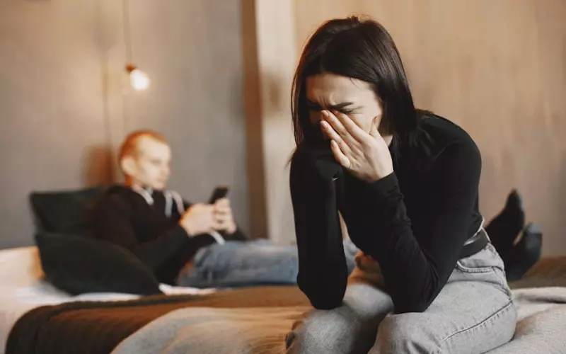 异地恋男友跟我冷战后分手该怎么挽回？