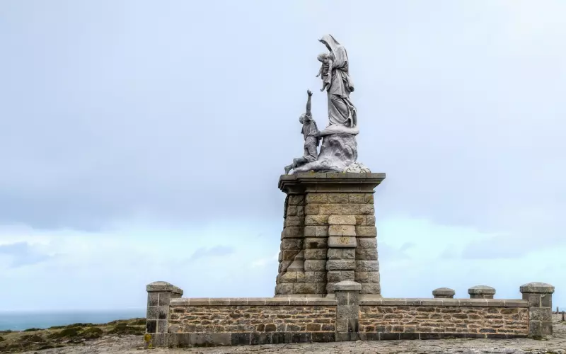 爱情道路上遭遇家长反对我们该如何面对？