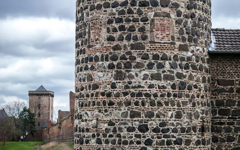 如何在挽回中突破他的心态防御和调节自己的负面情绪