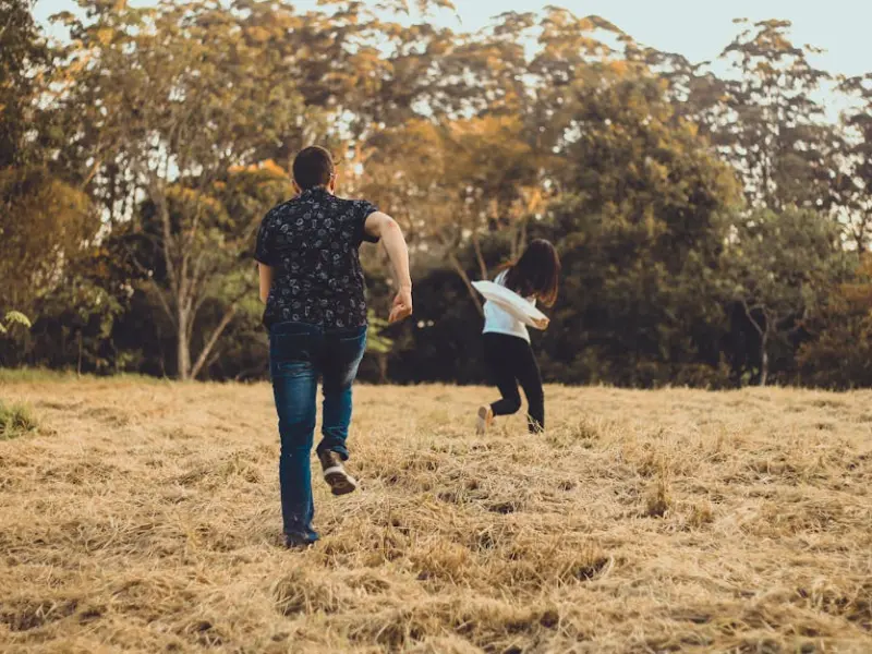 怎么追刚失恋的女生？看完这篇让你秒懂！