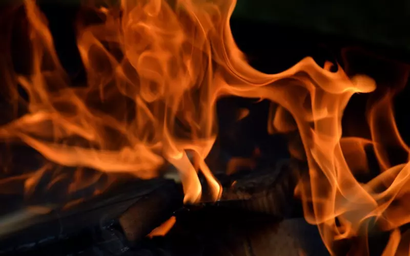 如何巧妙挽回男友的感情，让爱情继续燃烧