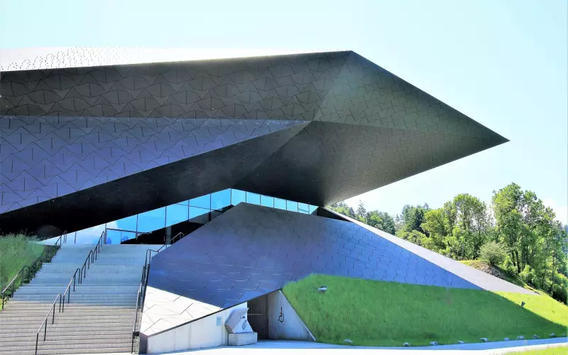 如何巧妙地利用特殊节日挽回前任？