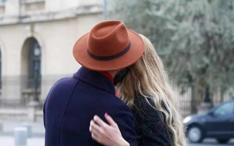 老公反感婆婆 影响夫妻情感该如何处理