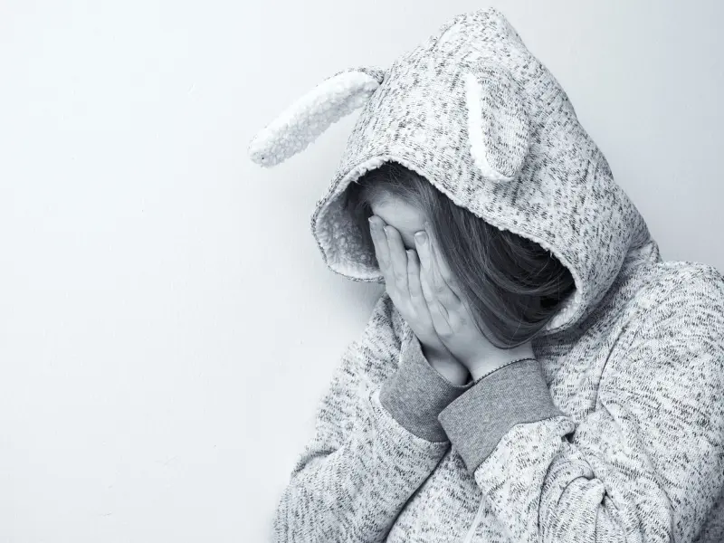 对方主动提感情问题怎么处理