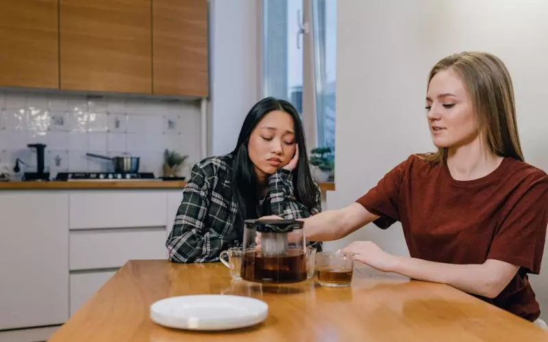 分手后怎样处理好和前男友的关系?