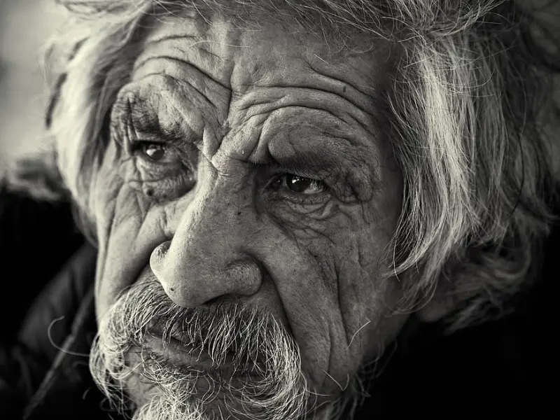 如何有效识别渣男，避免被渣男所伤