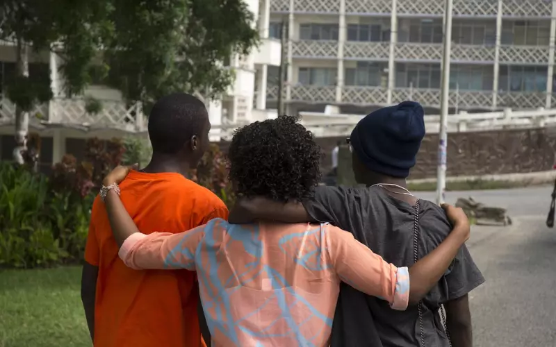 分手后如何以普通朋友的方式与前任相处？