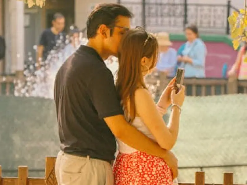 被男友拉黑了怎么挽回，挽回爱情复联的技巧