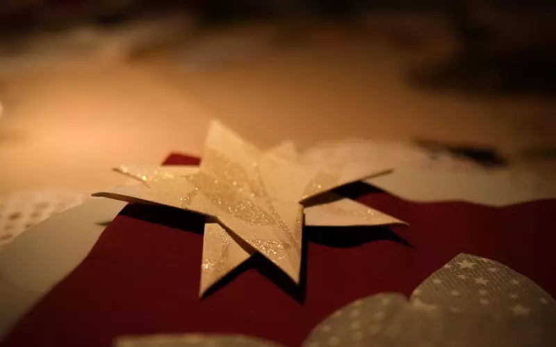 与前男友复合的方法 先从朋友做起