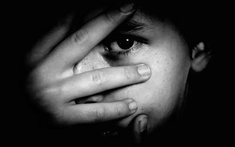 紧张害怕怎样才能走出来-情感问答