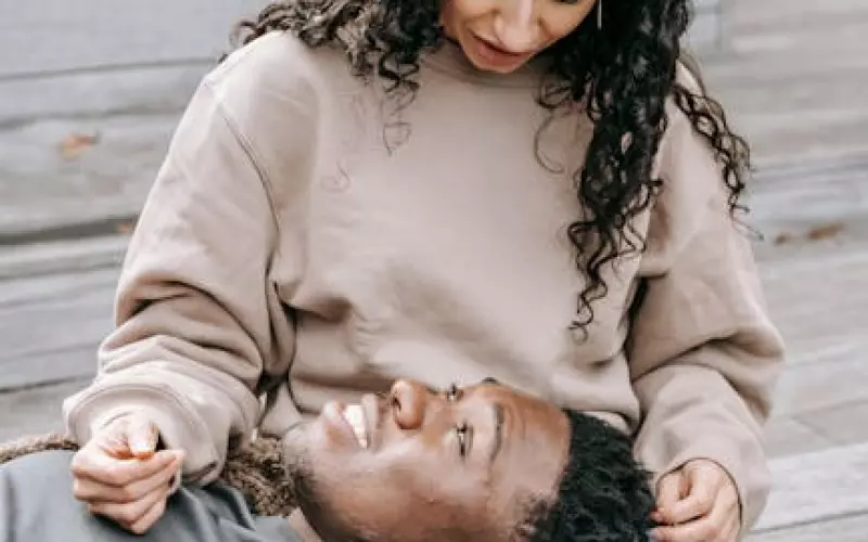 挽回男友的方法：正确挽回前男友的步骤