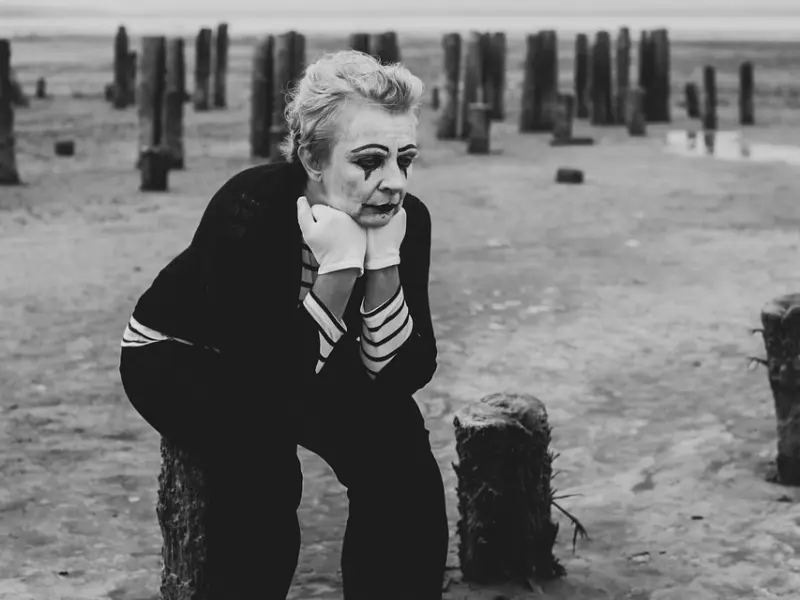 怎样挽回出轨的老公，挽回婚姻感情，教你让男人后悔的方法