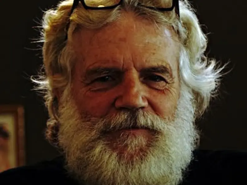 怎么挽回女朋友的方法？主动找她、向她认错、对她表白