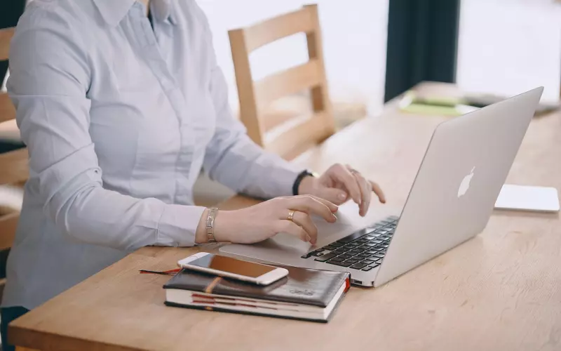 挽回感情关系好转时，该如何合理邀约？