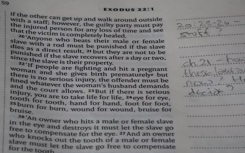 怎么劝沉迷于网恋的22岁女儿(大龄女沉迷于网恋怎么办)