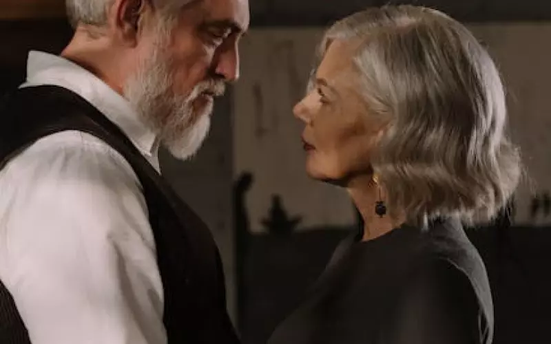 步入中年如何正确处理婚外情(中年男女的婚外情能够持续多久)