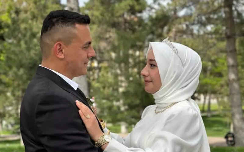 妻子背叛的婚姻该如何挽回(妻子背叛的婚姻能不能挽回)