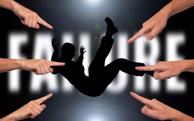 被喜欢的男生拒绝了怎么挽回  表白失败挽回技术