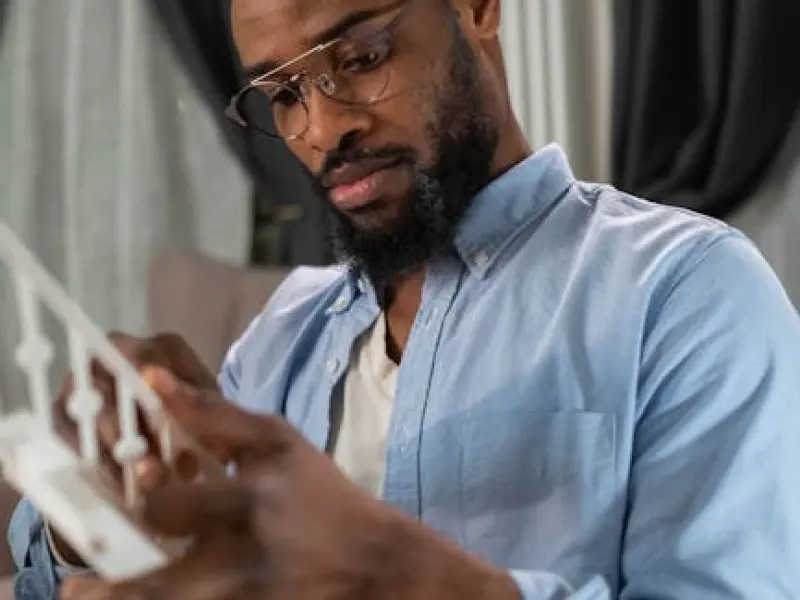 老公伤透心了如何挽回：不小心打了老公，该如何缓和夫妻之间的关系